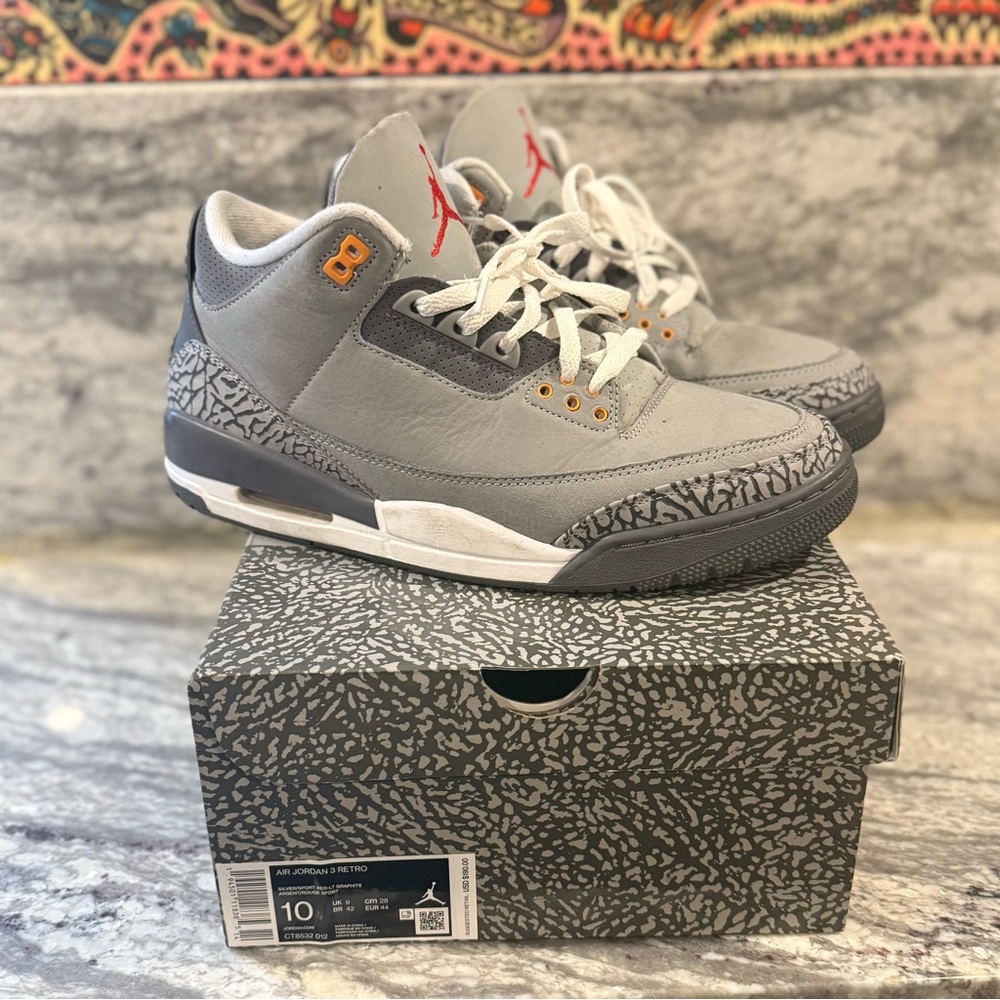 Jordan 3 Retro Cool Gray Sneakers